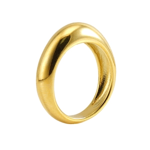 Bague en acier inoxydable plaqué or 18 carats au design rond épais et minimaliste