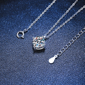 S925 sterling silver solitaire moissanite necklace with classic four-prong pendant setting