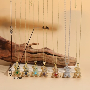 Collier avec pendentif ours et cœur en zircon scintillant, disponible en plusieurs couleurs