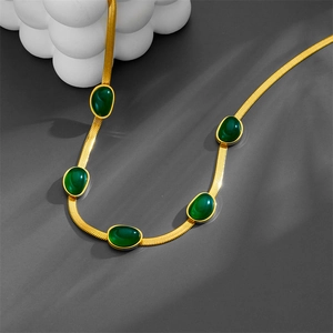 Gioielli In Acciaio Inossidable Placcato Oro Vintage Per Donne Pietra Preziosa Ovale Verde Collana Bracciale Orecchini Catena Serpente Piatta