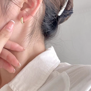 Minimalist 925 sterling silver hoop earrings with twisted gold texture for women