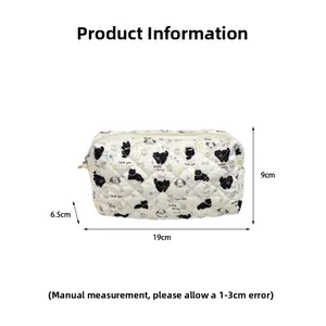 Detailed size dimensions of the cartoon quilted cosmetic bag with cat and floral prints