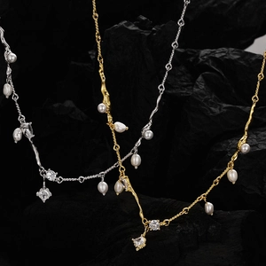 Elegant S925 sterling silver pearl necklace with shiny zircon pendant on black background