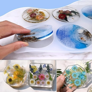 Thick 2cm round silicone coaster mold for crystal epoxy resin DIY with floral inserts