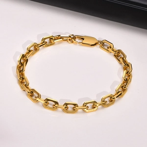 Polished gold stainless steel thick curb chain bracelet with classic lobster clasp closure