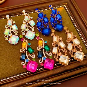 Vintage Court Style Dangle Earrings Alloy Rhinestone Crystal Luxury Geometric Women Accessories With Silver Earring Post