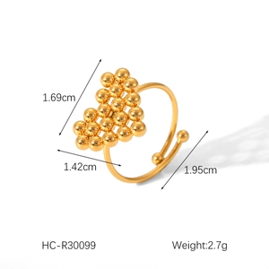 Detailed view of 18K gold plated beaded heart ring with size and weight annotations