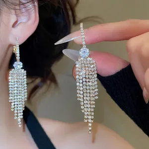 Long Tassel Drop Earrings Luxury Zircon Imitation Artificial Pearl French Retro Elegant Jewelry For Women With Silver Earring Post
