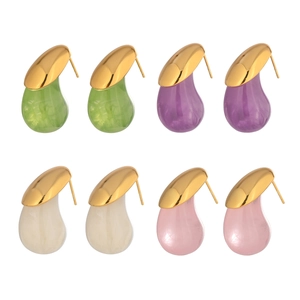 Fashionable golden teardrop earrings in green purple beige and pink colors set