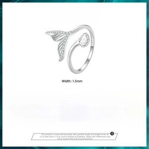 Detail showing 925 sterling silver mermaid tail ring width of 1.5mm and 2.1g weight