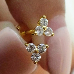 Petites Boucles Oreilles Clous Triangle Minimalistes Géométriques Oxydes Zirconium Ronds Cuivre Femmes