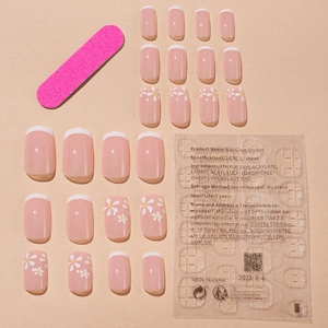 Französische Kunstnägel zum Aufkleben mit weißen Gänseblümchen und Klebepad-Set