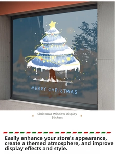 Details des blauen schneebedeckten Weihnachtsbaum-Fensteraufklebers mit Text auf Glas
