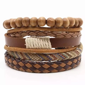 Bracelet multicouche pour homme en cuir tressé avec perles de bois et tons terreux