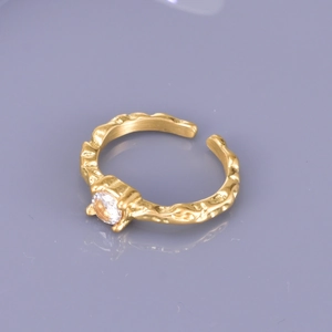 Gold plated stainless steel hammered open ring with sparkling round zircon gemstone