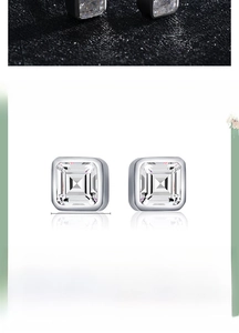 Gros plan sur les boucles d'oreilles carrées en argent 925 avec zircons de 5,2 mm