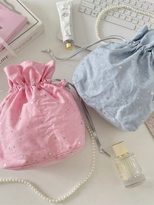 Sacs cabas en toile à cordon rose et bleu avec des motifs de paillettes d'étoiles argentées