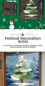 Detail von grünen Weihnachtsbaum und Schneemann Aufklebern für festliche Fensterdekorationen