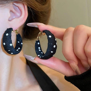 Retro black and white polka dot fabric wrapped gold hoop earrings for women stylish look