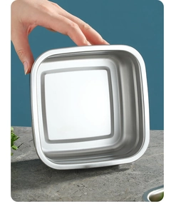 Detailed view of square 316 stainless steel food container for leakproof storage