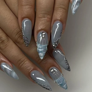 French Blue Marble Press On Nails With 3D Silver Lines And Rhinestones Almond Shaped Artificial Fingernails