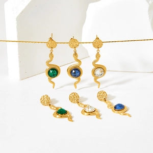 Set of three snake-shaped earrings in 14K gold-plated stainless steel with vibrant gemstones