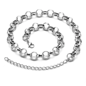 Detailed view of silver stainless steel 12mm wide circle link chain with lobster clasp