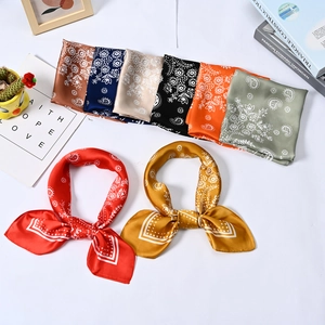 Elegant Women Square Scarf Satin Touch Polyester Paisley Floral Print Fashion Neck Head Wrap Accessory