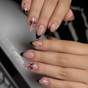 French Press On Nails Almond Shape Black Bowknot Rhinestones Silver Glitter Nude Pink Glossy Artificial Fake Nails Women