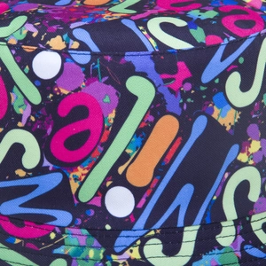 Bob réversible avec lettres graffiti colorées et style urbain artistique bleu marine