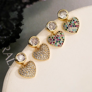 Fashion Copper Gold Plated Heart Dangle Earrings For Women Rhinestone Inlaid Small Niche Temperament Jewelry Accessories