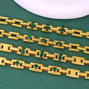 Chic punk style gold rectangle link chain necklace set with green crystals inlay