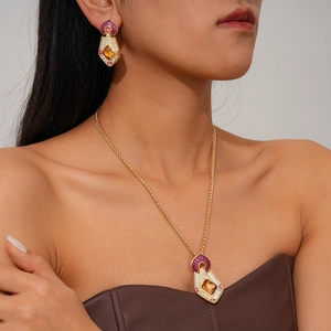 Ensemble De Bijoux Géométriques En Alliage Strass Ambre Émail Violet Style Rétro Bohème Collier Et Boucles DOreilles Pour Femme