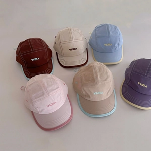 Breathable five-panel camper hats with letter embroidery in various contrast colors
