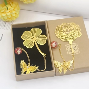 Exquisite gold metal bookmarks in clover and rose shapes with butterfly flower pendants