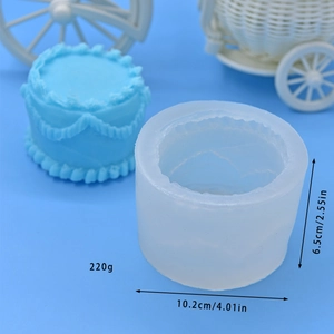 Cylindrical silicone cake mold with pleated edge for DIY mousse and chocolate baking