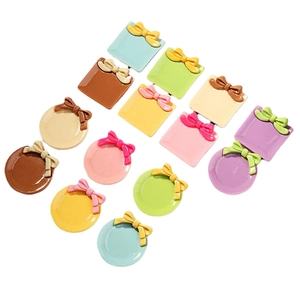 Miniature resin bow plates set in various colors for DIY dollhouse and crafts