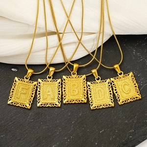 Vintage 18K vergoldete Edelstahl-Buchstaben-Halsketten mit Schlangenkette für Damen