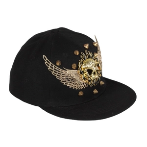 Schwarze Punk Hip-Hop Kappe mit goldenem Totenkopf, Flügeln und Nieten-Verzierung