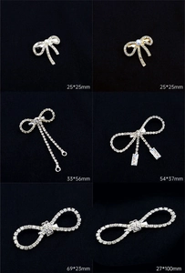 Detailed dimensions of crystal butterfly brooches with silver and gold rhinestone plating