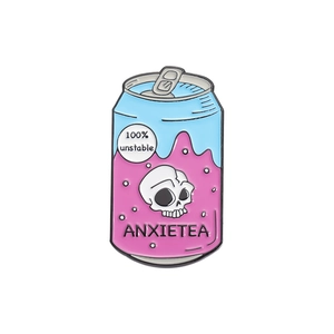 Épinglette émaillée créative en forme de canette avec crâne et texte ANXIETEA