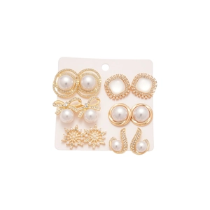 Elegant 6-pair gold earring set featuring flowers, pearls and crystals for a luxury look
