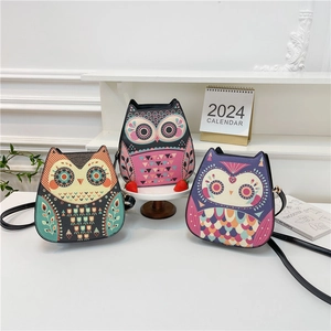 Sacs bandoulière pour femmes en forme de hibou en similicuir noir, rose et violet