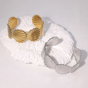 Scallop Shell Cuff Bangle Stainless Steel Open Bracelet 18K Gold Plated Ocean Style Non-Fading Jewelry For Women