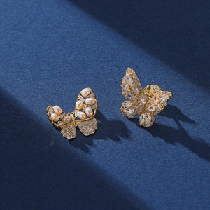 Elegant Butterfly Brooch With Natural Freshwater Pearl And Shiny Zircon Gold Plated Copper Pin For Women Accessories