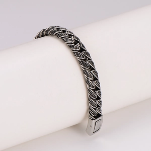 Retro stainless steel chain bracelet for men with vintage oxidized silver finish texture