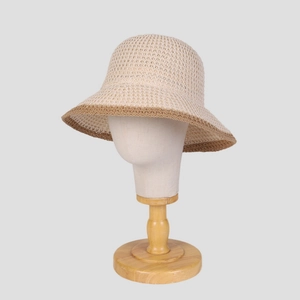 Cappello da sole estivo elegante da donna con tesa larga e maglia traspirante