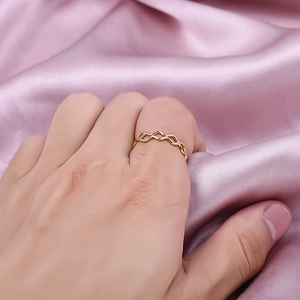 Minimalist 18K gold plated double layer wave ring for women crafted in 304 stainless steel