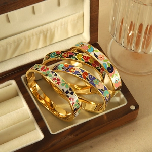 Bracelet Jonc Émaillé À Charnière Fleur Or 18K Plaqué Acier Inoxydable Bohème Rétro Bijoux De Mode Pour Femmes