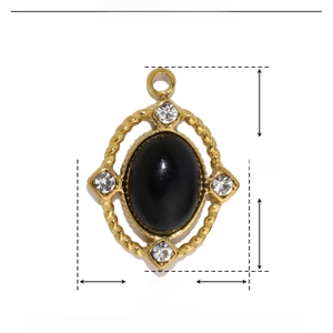 Detailed size specifications of retro oval black agate stone pendant in gold frame